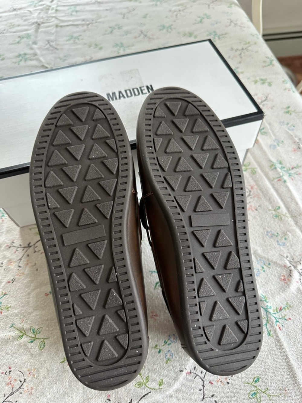 Steve Madden Women’s Dark Brown Leather Boat Loafers - Picture 5 of 8